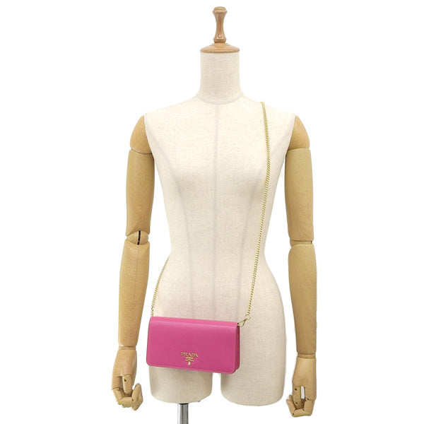 プラダ バッグ レディース ショルダーバッグ アウトレット レザー ピンク 1DH044 VITELLO MOVE FUXIA PRADA 母の日 土日祝も毎日発送します