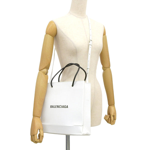 バレンシアガ バッグ レディース トートバッグ 2WAYバッグ ショルダーバッグ アウトレット レザー ホワイト 5688130AI2N9000 BALENCIAGA