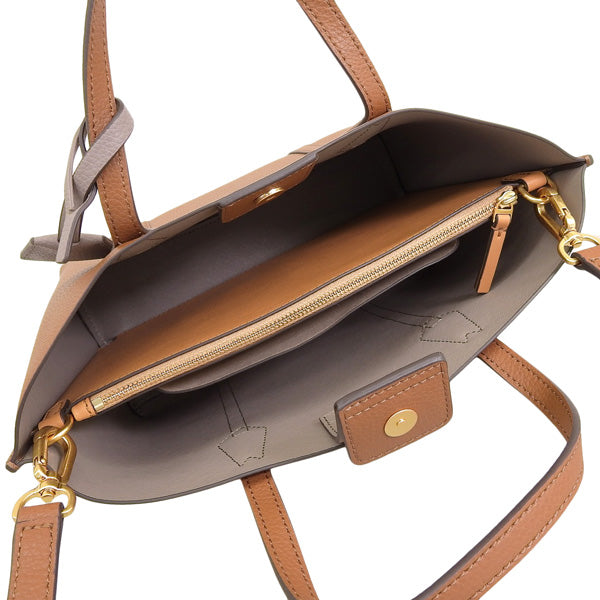 トリーバーチ バッグ レディース ショルダーバッグ レザー ブラウン PERRY TRIPLE-COMPARTMENT SMALL TOTE 81928-905 TORY BURCH 母の日 土日祝も毎日発送します