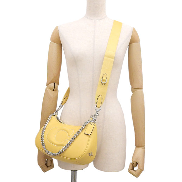 コーチ バッグ レディース ショルダーバッグ アウトレット レザー イエロー テリ シグネチャー キルティング C QLT TERI SB CHN WE CJ608SVS9V COACH