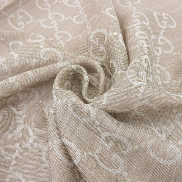 グッチ GUCCI グッチ GG柄 ストール 女性 レディース プレゼントライトベージュ ウール70％xシルク30％ 1659043g6469500 アウトレット ギフトケース付き