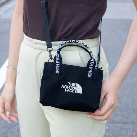 ノースフェイス バッグ レディース クロスバッグ ONE ブラック WL MINI CROSS BAG NN2PP06N-BLK THE NORTH FACE 母の日　土日祝も毎日発送します